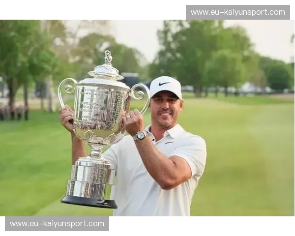 揭秘高尔夫PGA数据:从数字看冠军的秘密武器 揭秘高尔夫PGA数据:从数字看冠军的秘密武器