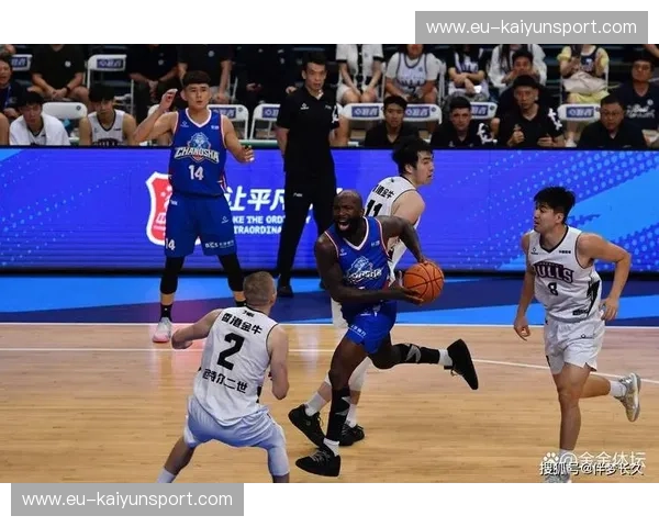 NBL进球集锦:精彩瞬间点燃篮球激情,见证新星崛起的舞台 NBL进球集锦:精彩瞬间点燃篮球激情,见证新星崛起的舞台